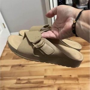 Beige Patrizia slides